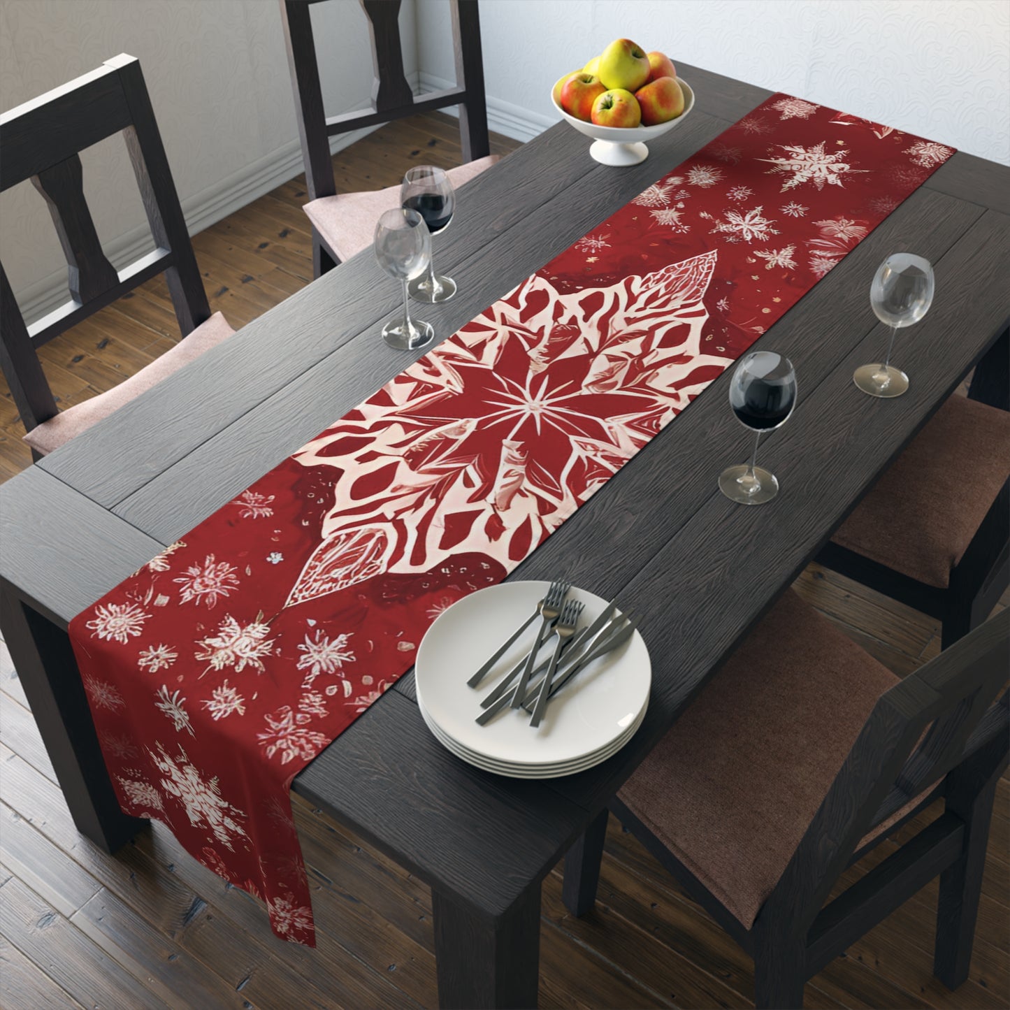 Table Runner - Red Christmas Star Snowflake Pattern