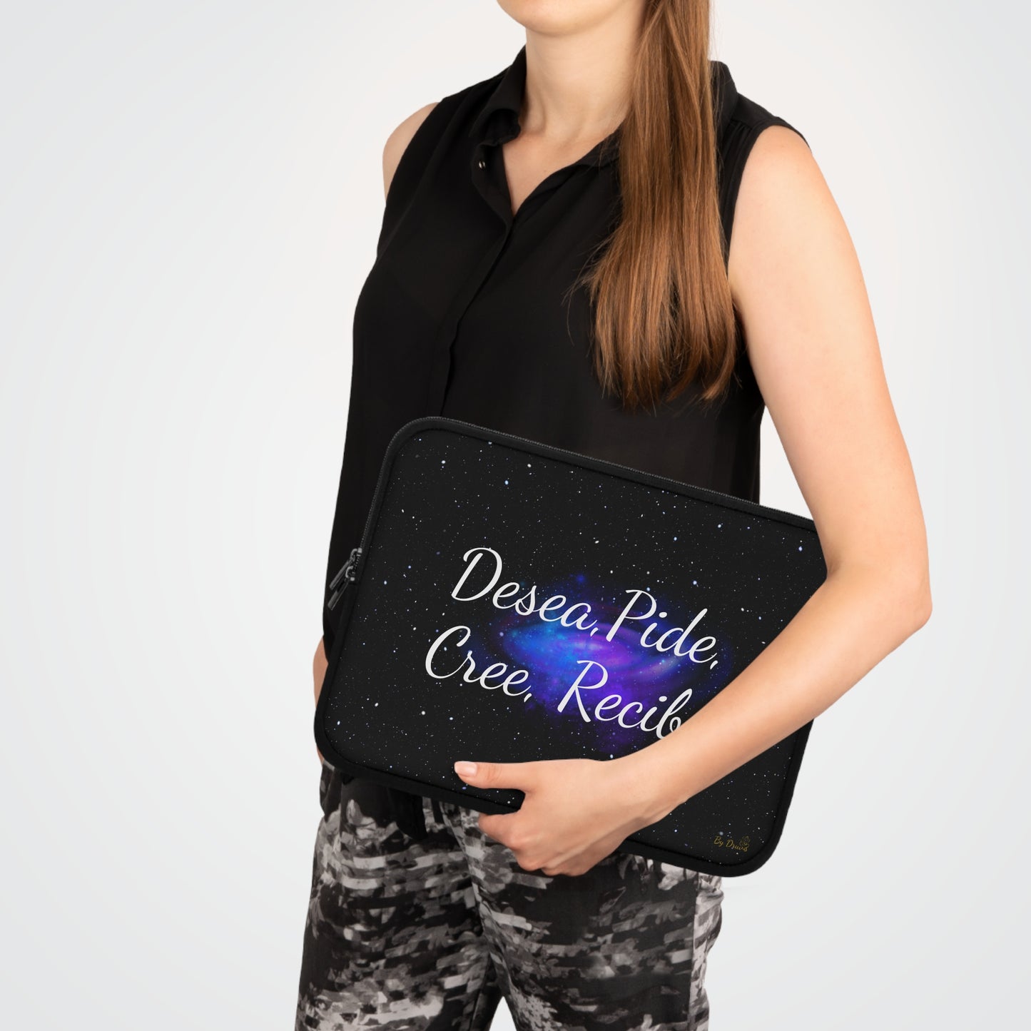 “Desea, Pide, Cree, Recibe” Laptop Sleeve – Galaxy Manifestation Case by Druvs (Multiple Sizes)