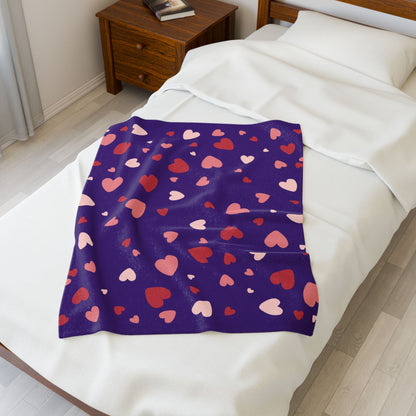 Velveteen Love Blanket – Purple Throw with Heart Pattern | Cozy Gift by Druvs