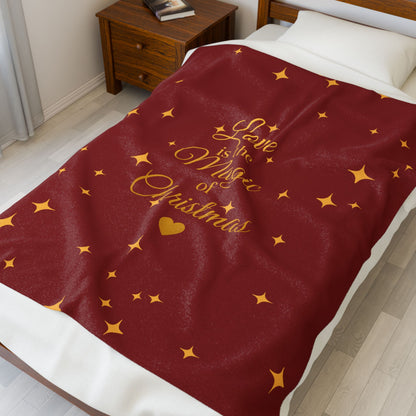 Love is the Magic of Christmas – Velveteen Throw Blanket