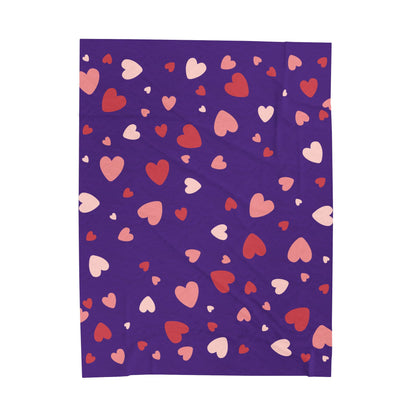 Velveteen Love Blanket – Purple Throw with Heart Pattern | Cozy Gift by Druvs